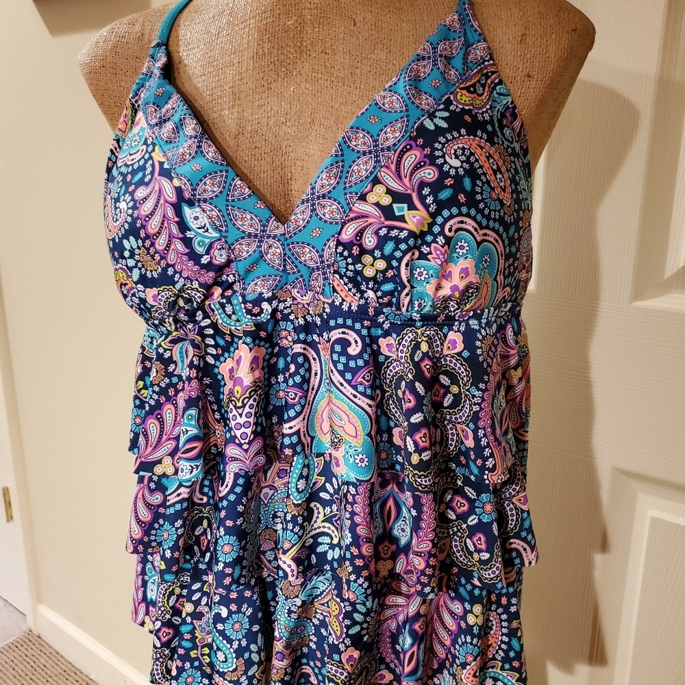 Catalina tankini with light blue bottoms